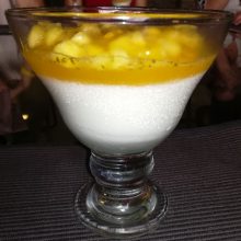 Taller de Mousse de limón con gelatina de mandarina y piña aromatizada con menta